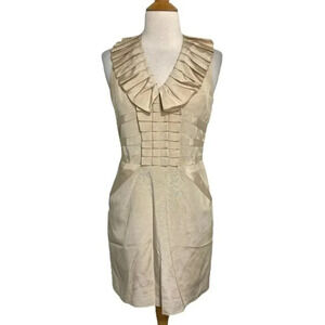Julia Jordan‎ 6 tan with gold sheen pleated V-neck sleeveless dress with pockets